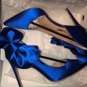 Brings Box; Only worn once